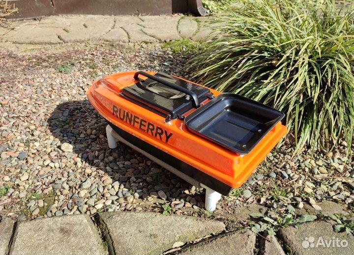 Прикормочный карповый кораблик Ранферри Atom