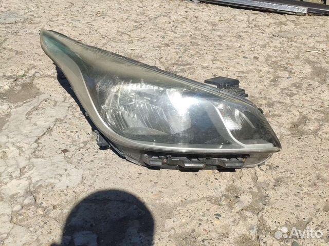 Фара правая KIA rio