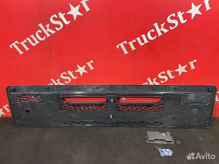 Решетка радиатора Volvo FH