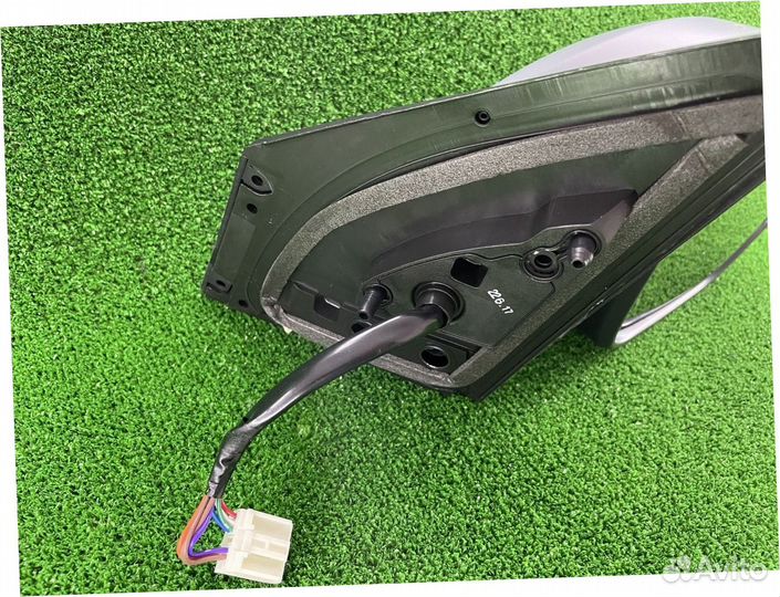 Зеркало правое Rav-4 13-19