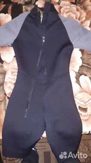 Гидрокостюм для дайвинга