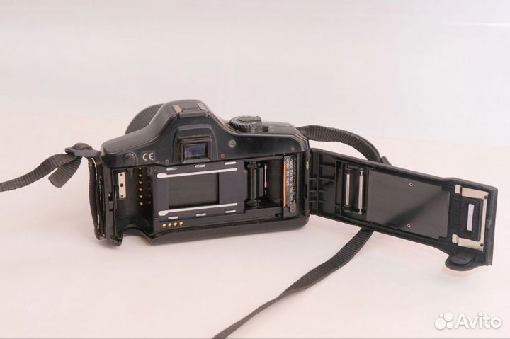 Продам фотоаппарат Yashica 109 Multy Program