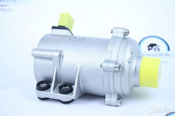 Помпа водяная BMW N20B20B 11517597715