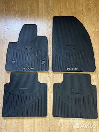 Коврики в салон Cadillac хт5