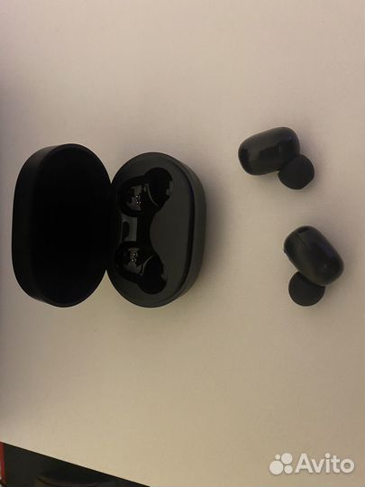 Беспроводные наушники