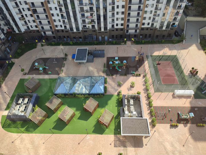 2-к. квартира, 49 м², 10/18 эт.