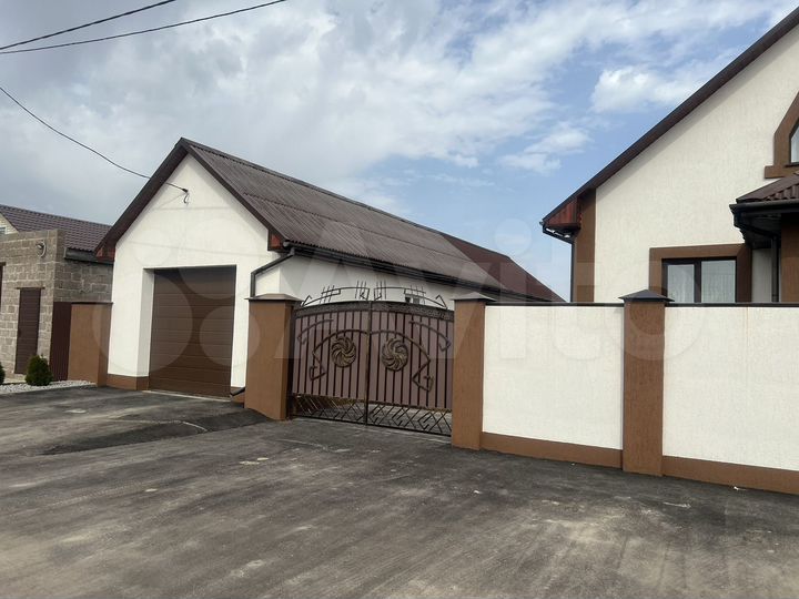 Дом 222 м² на участке 10 сот.