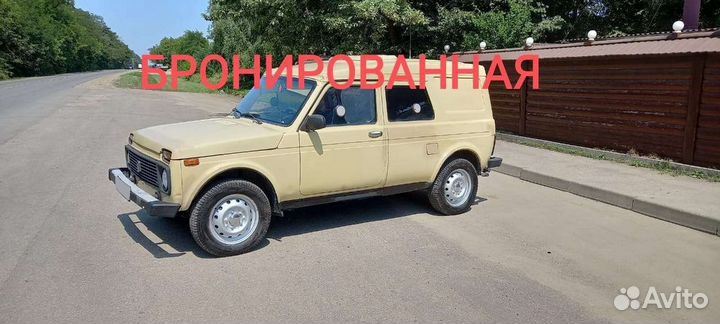 LADA 4x4 (Нива) 1.7 МТ, 2007, 253 000 км