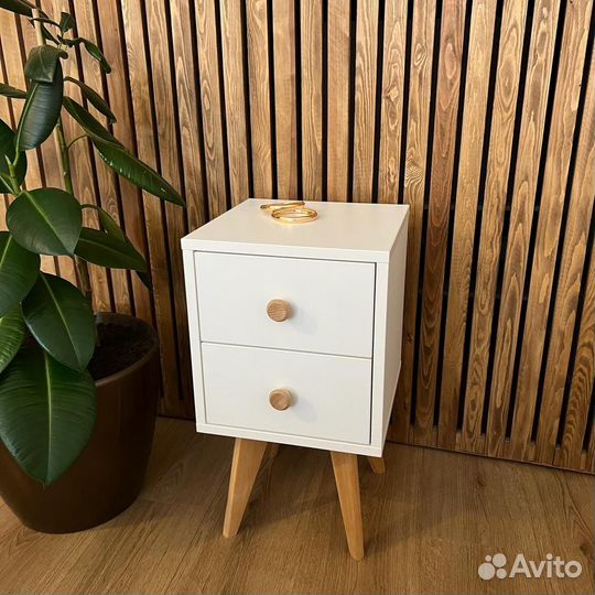 Тумба прикроватная