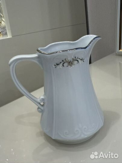 Молочник 200 мл с серебряным орнаментом