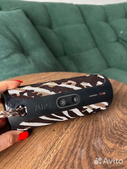 Колонка оригинал jbl