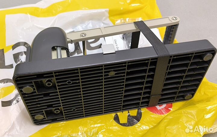 Дырокол мощный KW-trio 09520. 150 листов. Новый