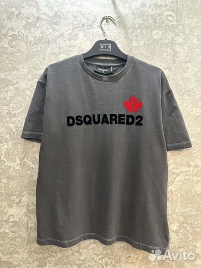 Женская Футболка Dsquared2