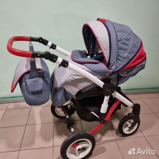 Коляска прогулочная Adamex Aspenа с подарком
