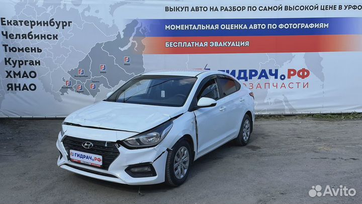 Стекло заднее Hyundai Solaris 87110H5000