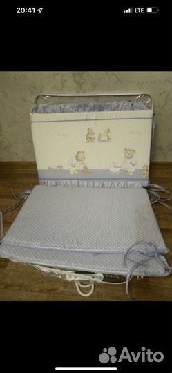 Бортики в детскую кроватку с балдахином