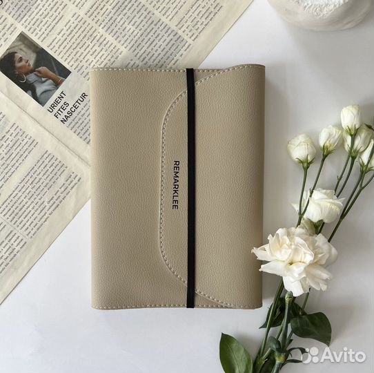 Кожаная обложка универсальная от Remarklee