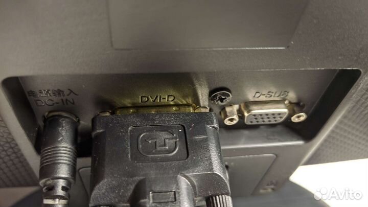 Монитор LG 22 дюймов Full HD