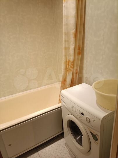 2-к. квартира, 47 м², 1/9 эт.