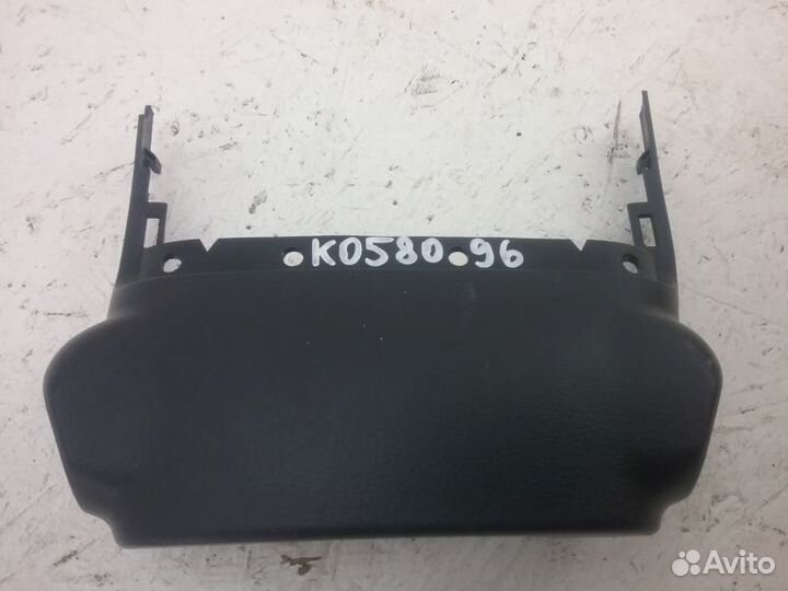 Обшивка рулевой колонки верхняя Toyota Camry V50