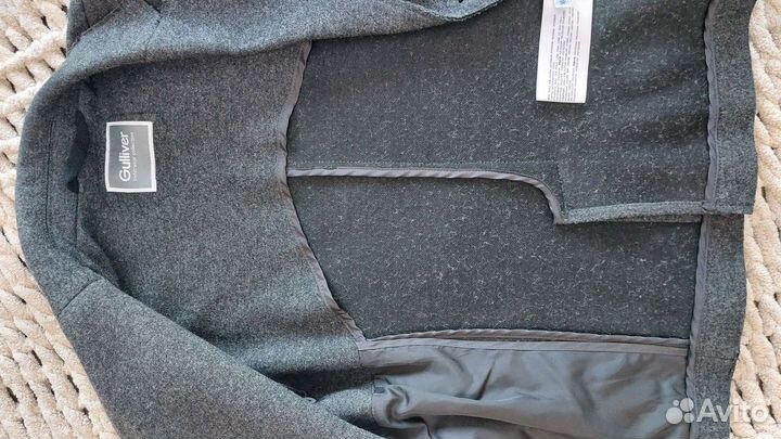 Пиджак на мальчика 140