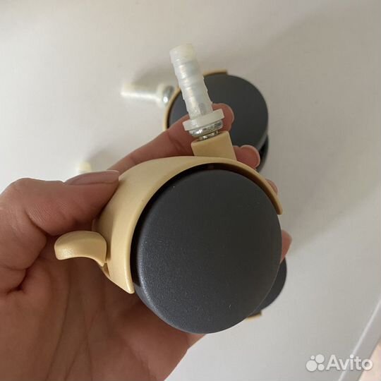 Колеса для кресла новые