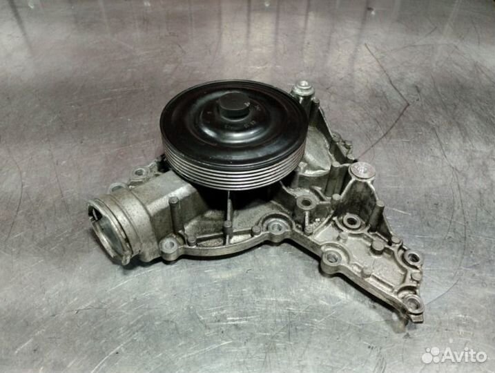 Помпа Mercedes Ml W164 M273 5.5I 2007