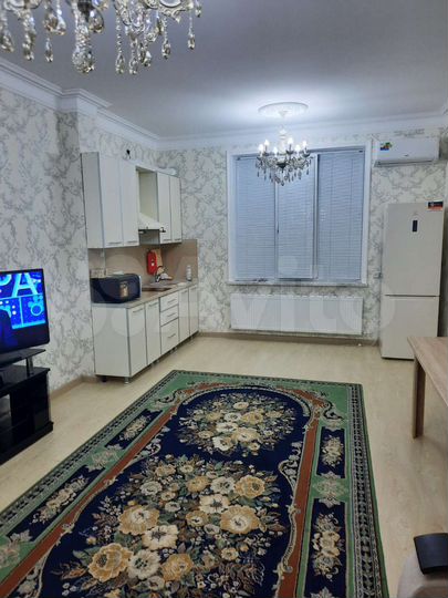 2-к. квартира, 60 м², 2/7 эт.