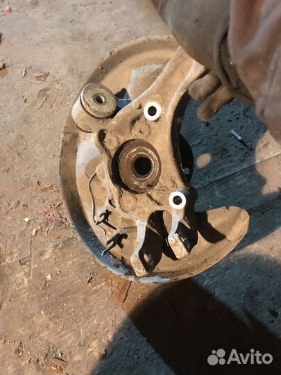 Поворотный кулак Ауди а8 D3