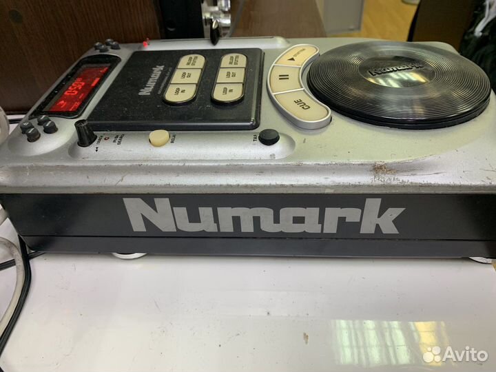 Numark axis 4 professional cd player