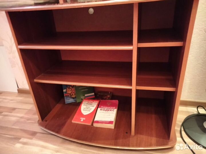 Тумба под телевизор