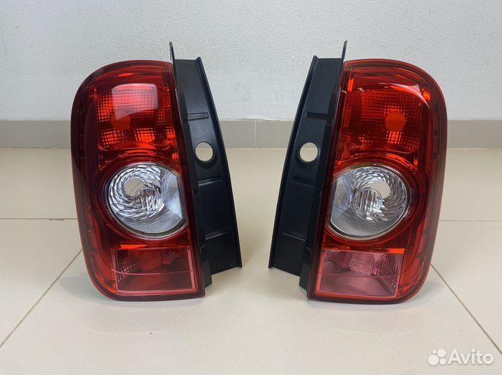 Фонарь задний новый Renault Daster 10-15