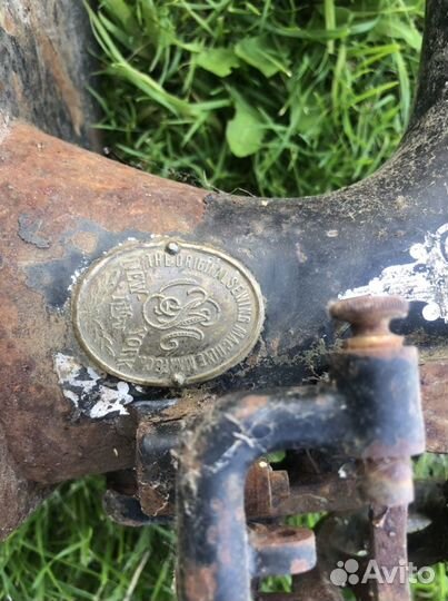 Швейная машинка