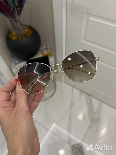 Солнцезащитные очки dkny оригинал новые