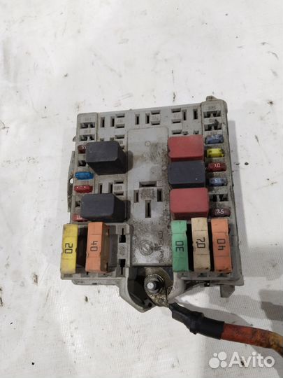 Блок предохранителей Fiat Albea 1,4л МКПП