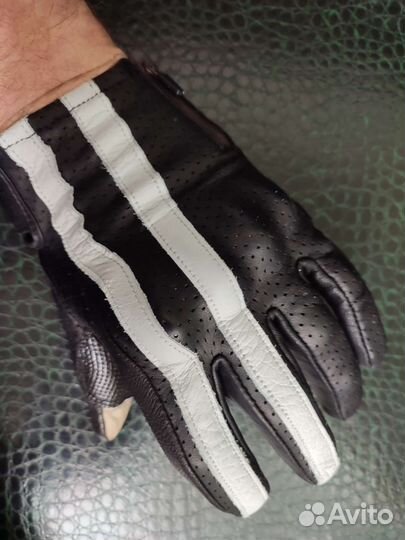 Мото перчатки Vemar