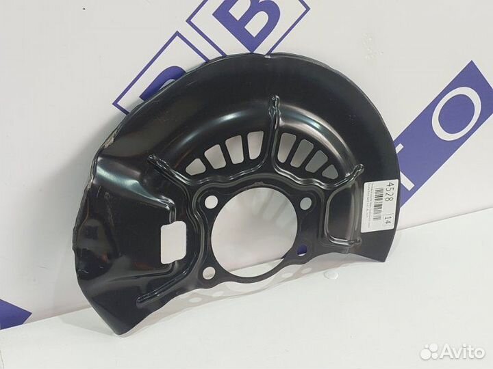 Тепловая защита перед тормозного диска правая