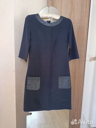 Платье,44