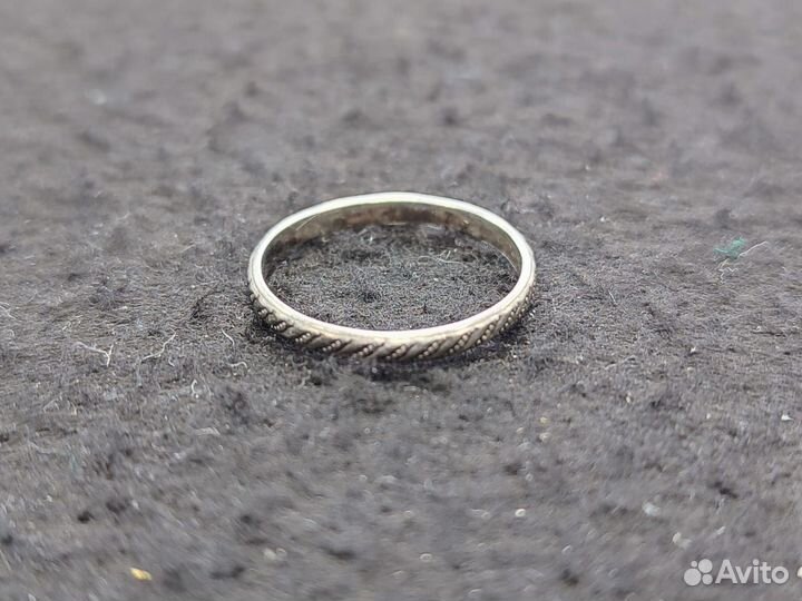 Кольцо серебряное резное размер 17,5 проба звезда