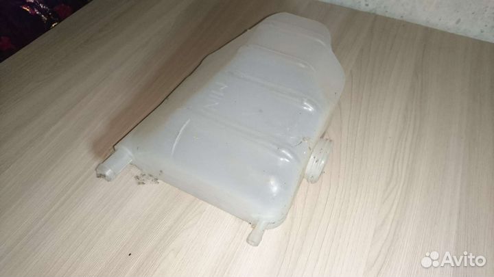 Расширительный бачок на волгу новый