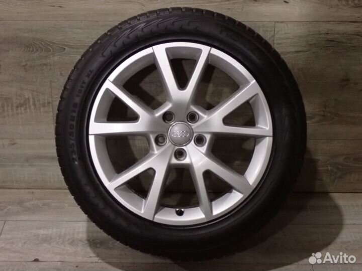 Комплект оригинальных R18 дисков Audi A6