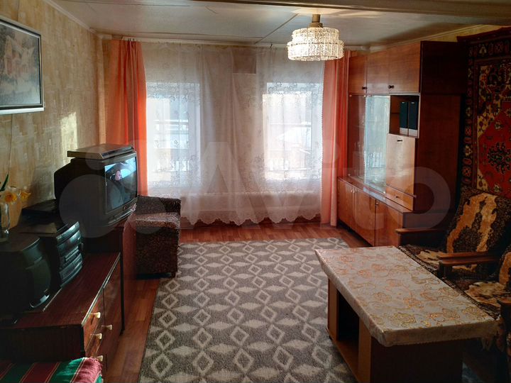 Дом 58 м² на участке 9,5 сот.