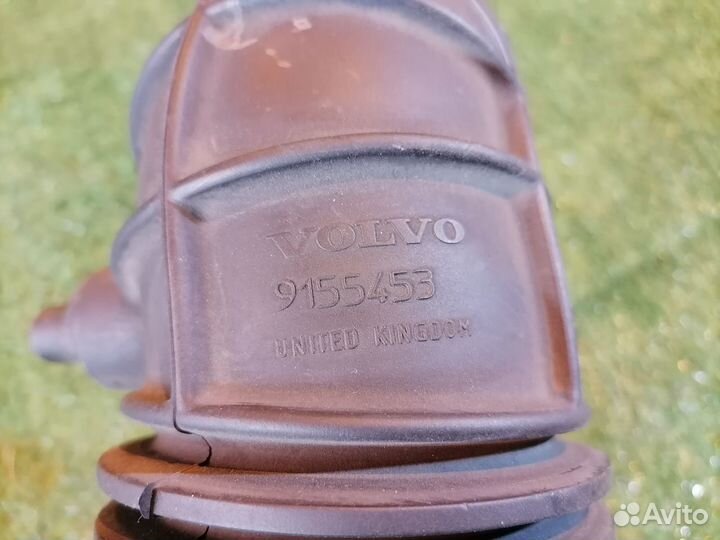 Патрубок воздушного фильтра 9155453 Volvo V70 V70
