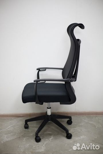 Кресло офисное для персонала сетка