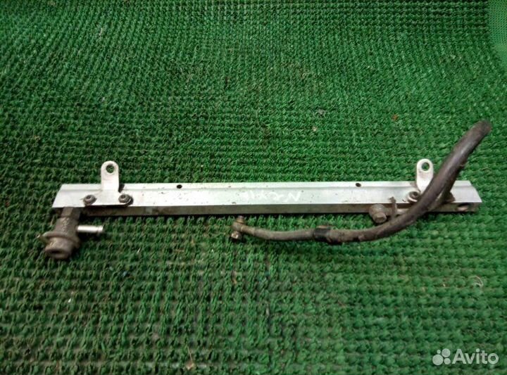 Топливная рампа Toyota Mark 2 GX81 1GGE