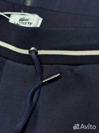 Спортивный костюм Lacoste