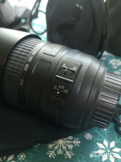 Nikon DX AF-S nikkor 55-300mm 1:4.5-5.6G ED VR