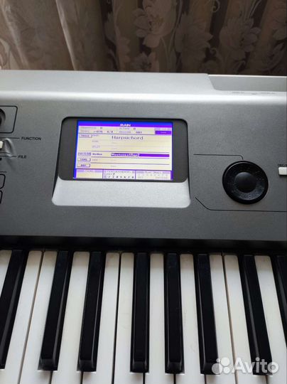 Синтезатор yamaha мм6