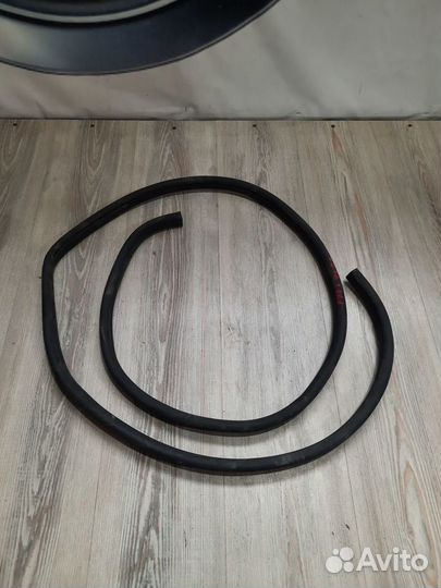 Уплотнитель перед проема двери Kia RIO 3 Прав