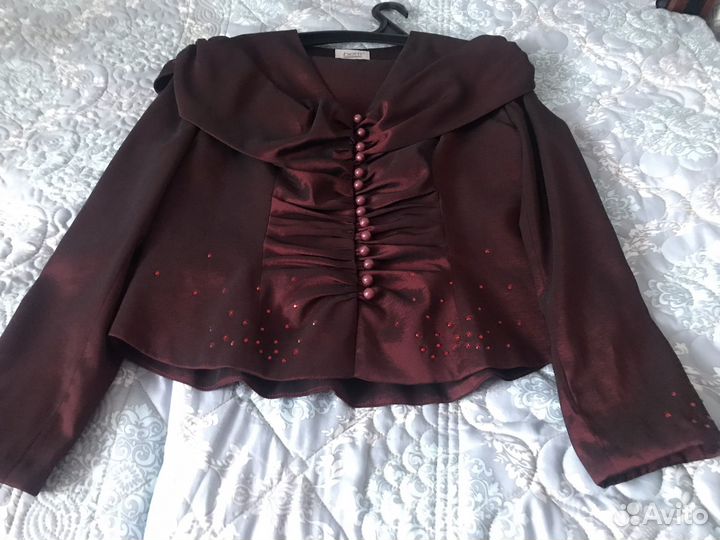 Костюм двойка с юбкой